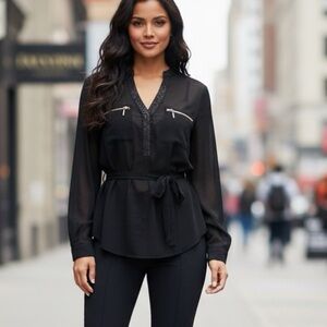 Suzy Shier Black V-Neck Long Sleeve Blouse, size small